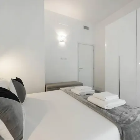 Royal - Centro Milan