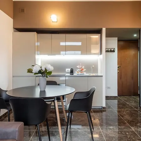 Royal - Centro Apartment *