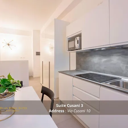 Royal - Centro Milánó