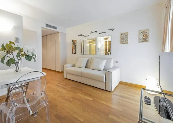 ロイヤル スイーツ セントロ * ミラノ