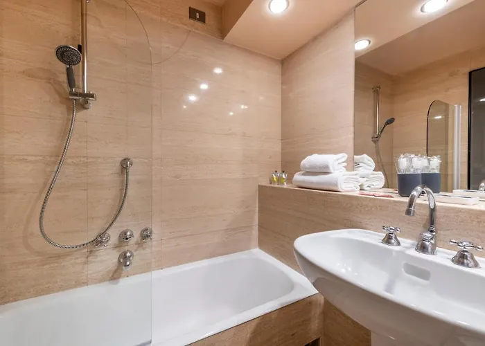 アパート ロイヤル スイーツ セントロ